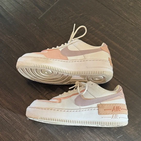 Nike Women’s Air Force 1 White with Light Pink Trim Sneakers - Picture 2 of 6